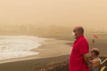 Telde advierte del peligro del baño en las playas del municipio (Foto Antonio Rico)